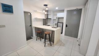 COZY COVE AVENUE 2 - 4