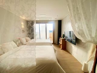 Morning Madrid - Jeju - 0