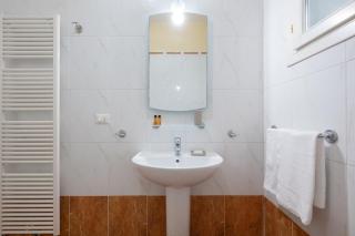 Nazario Sauro 19 by Studio Vita - Bolonia - 2
