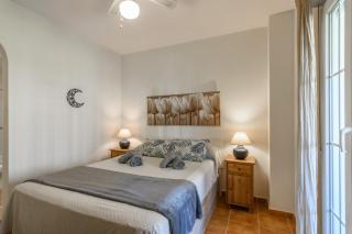 Los Cisnes by Ĥ - Playa de los Haraganes HLHC202P259 - Isla Canela - 7