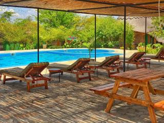 Murchison Falls Bamboo Village - 3