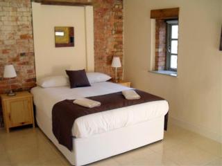 Foxes Den at Tove Valley Cottages - Towcester - 1