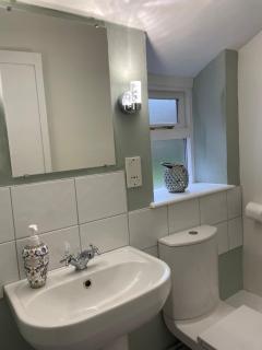 The wing at Old Hundred - 9