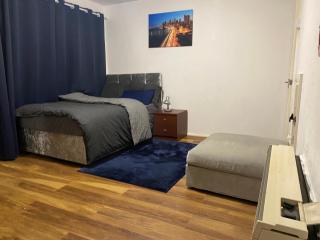 Double En-suite Rooms - Nevendon - 5