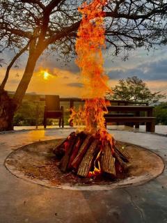 Syeta Bush Lodge 3 Bed Bush Villa - Nelspruit - 7