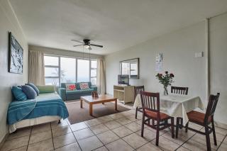 Happy Days Holiday Apartments - Amanzimtoti - 0