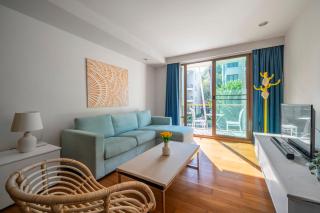 Seaview & beachfront 2BR (2F) 1min CicadaMarket - Hua Hin - 0