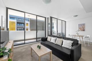 NEW 3BR Apt in Kingsgrove Sleeps 7 - 7