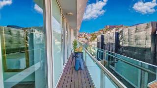 Upscales by LovelyStay - private parking - Funchal - 3