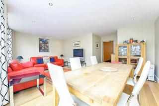 CENTRAL WEST END & THEATRE-LAND 2 Beds & 2 Baths - 0
