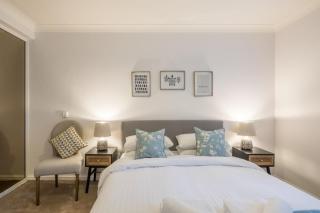 Lovely 1 Bed Apartment With FREE PARKING & Garden - 3