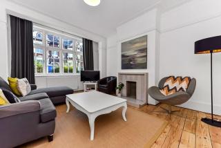 Beautiful Family Victorian Home - Crystal Palace - 0