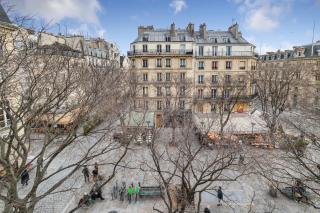 Cinque Stelle - París - 5