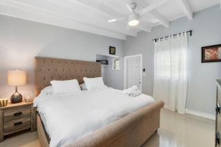 Seashell Walk To The Beach Comfy Beds Firepit Pool - Fort Lauderdale - 1