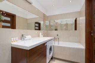 Dworska Modern Apartment in Zabrze by Rent like home - Zabrze - 5