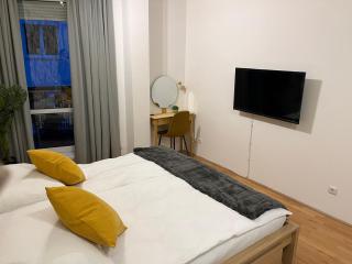 Ildiko's 2 Bedroom Cosy Budapest Suite - Budapest - 9