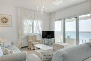 Phaedrus Living: Beach Front Flat Kyma - 0