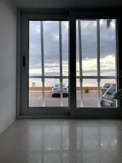 Casita pescadores recién reformada frente al mar - Torrenostra - 2