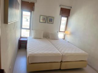 Armação de Pêra - Beach Apartment - Sea View- Walk to the Beach - Algarve - 5