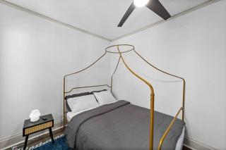 Pet Friendly 2BR in Little Italy # 3 - Cleveland - 1