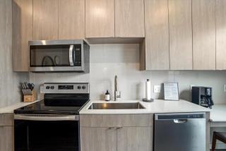 CozySuites Modern SDO, Lawrenceville - Pittsburgh - 2
