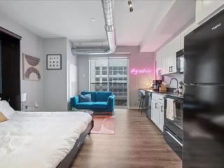 CozySuites Trendy SDO, Lawrenceville - 7