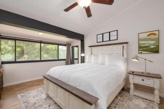 Close 2 Dollywood~Rustic~Sleeps 6~Family Fun - 8