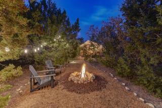 12 Fires Luxury Glamping with Heating #5 - Johnson City - 3