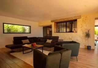 Le Hameau - Villa de Luxe avec Piscine Intérieure & Jacuzzis - Pallanne - 4