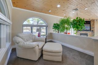 Large Home with Indoor Basketball Court and Game Room! - 4