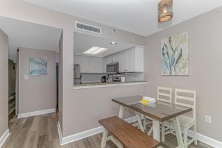 Stunning 2 Bedroom Condo-Newly Renovated with Spectacular Views- Atlantica 451 - Myrtle Beach - 5