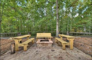 Hot Tub I Mountain View I Game Room I Sleeps 18 - Morganton - 9