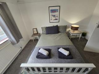 4 Bedroom Home with Parking - 4