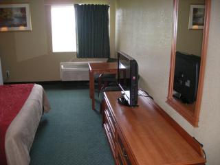 Quality Inn & Suites - 5