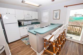 M24, Sunshine and Tan Lines- Oceanside, Community Pools - Corolla - 7