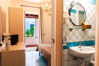 Don Giorgio Rooms & Apartments - Isquia - 5