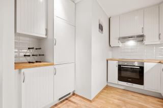 12-Guest Apartment - Self Check-In - Large Smart TV - Central - 7