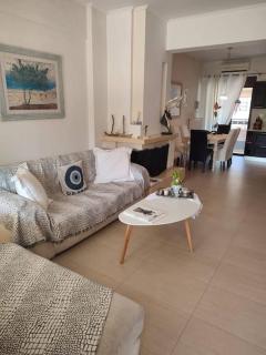 Sophie's Cozy House - Patra - 9