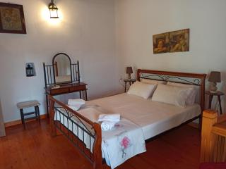 Casa de la Fuente - Ditropo - 1