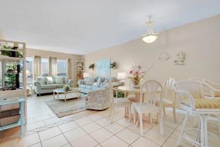Emerald Isle 205 by Alicia Hollis Rentals Open until Mar 21st - Fort Walton Beach - 3