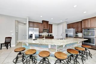 Astounding Home Near Disney With Themed Media Room, Pool Table With Waterpark Resort Access At Encore Resorts Reunion - 240Cl - Kissimmee - 6