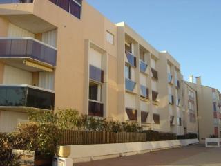 Charmant T2 avec terrasse, proche mer et commerces, classé 2 étoiles - FR-1-307-253 - 2