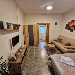 Dorče Apartmani - Horgoš - 2