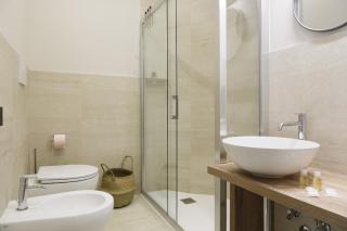 HL Prestige - Duomo, Galleria Unione 3 - Milan - 1