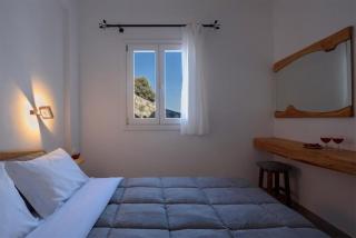 Κalamitsi Rooms & Apartments - Kimolos - 2