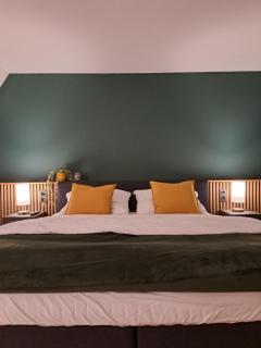 LIVORA Altstadt Wilhelmshaven - Stilvoll - Zentrumsnah - TV-Streaming - Balkon - Nordsee - Badewanne - 8