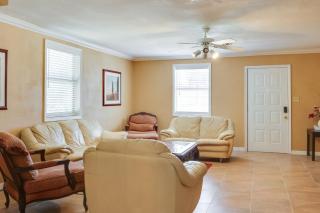 5 Mi to Lake Sumter Landing Bright Home with Patio - Fruitland Park - 7