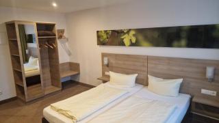 Schwarzer Adler - Hotel Garni - Ipsheim - 5