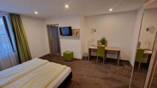 Schwarzer Adler - Hotel Garni - Ipsheim - 3