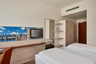 H+ Hotel Berlin Mitte - Berlin - 3